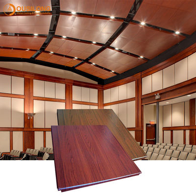 Agrafe en aluminium/en aluminium suspendue ignifuge dans le panneau de plafond acoustique en métal de couleur en bois de plafond