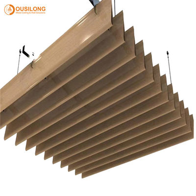 Plafond suspendu expulsé en aluminium en bois en métal de panneau de plafond de planche de profil en aluminium spécial de conception